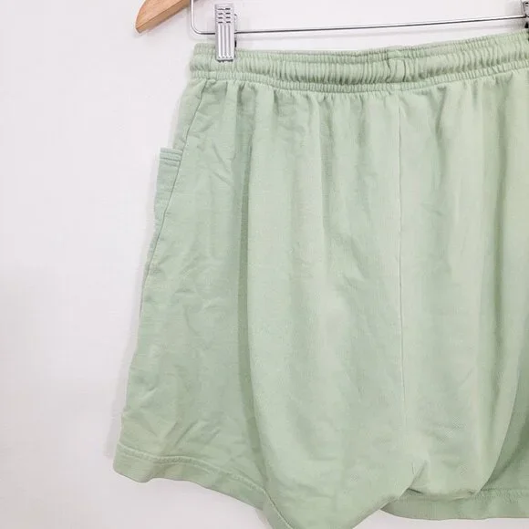 Big Bud Press Sweat Shorts in Light Green Small - Picture 4 of 7